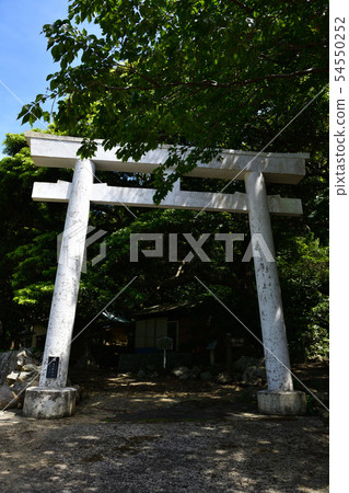 Chigasaki's Akoshi Shrine 54550252