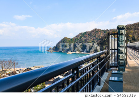 View of the Sea of Japan from the station 54552319