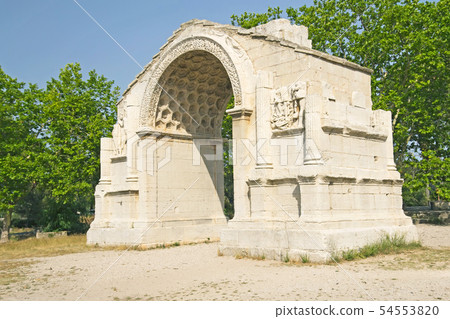 Triumphal arch in Glanum. 54553820