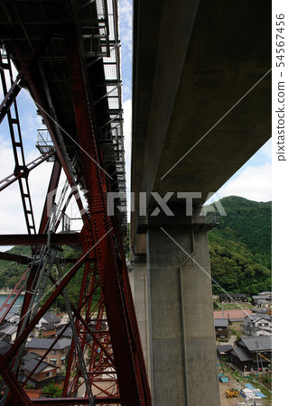 Four season walk summer Ayabe iron bridge 54567456