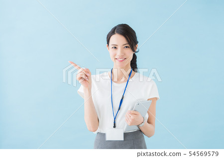 職業女性(藍色背景20多歲) 職業女性(藍色背景20多歲) 54569579
