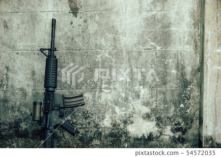 Assault rifle. M-16. 54572035