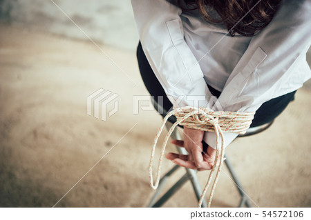 Office girl who was kidnapped at the abandoned 54572106