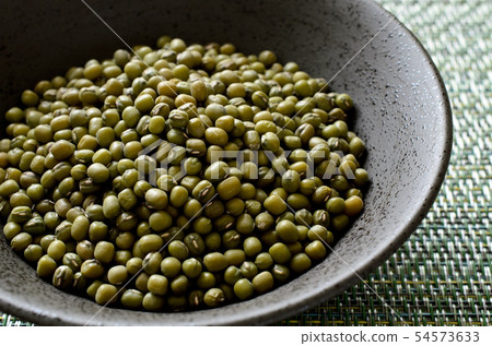 Mung bean Mung bean 54573633