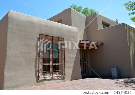 Georgia O'Keefe Museum (Santa Fe) 54574025