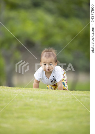 A child A child 54577600