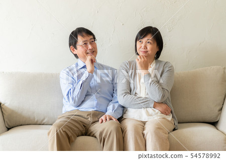 Middle senior couple Middle senior couple 54578992