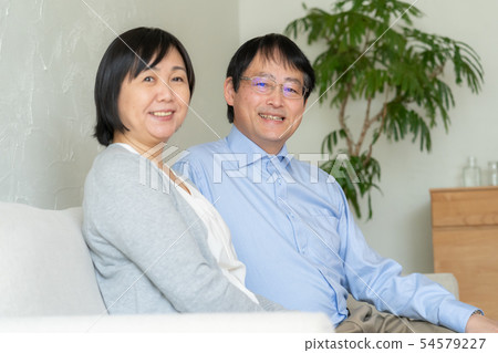 中年高級夫婦 中年高級夫婦 54579227