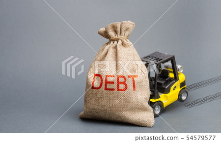 Yellow forklift truck can not lift the bag  54579577