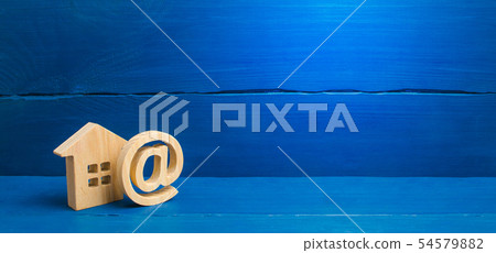 Email icon and house. Contacts for dating. Email icon and house. Contacts for dating. 54579882