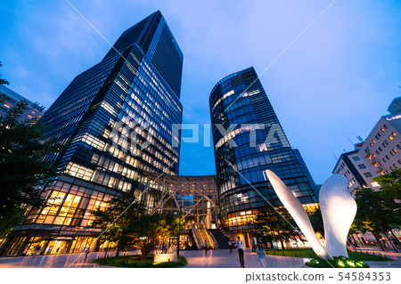 Tokyo cityscape in Japan I want to see the terrace (night view) 54584353