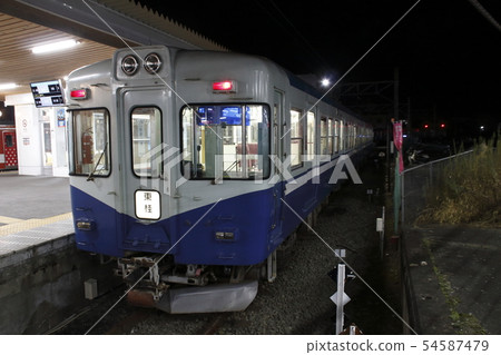 [FJ] 富士急行線1000型列車：舊標準色（各站：大月⇔河口湖） 54587479