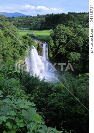 Nagae Falls, which has a large amount of water on the day after heavy rain Nagae Falls, which has a large amount of water on the day after heavy rain 54588734