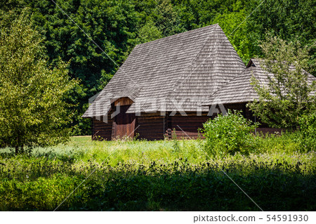 Open-air museum in Chorzow. Wooden cottage in heri Open-air museum in Chorzow. Wooden cottage in heri 54591930