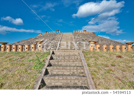 [石塚三好古墓]奈良縣北勝平郡高麗町三好 54594513