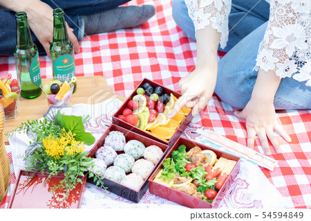 Picnic lunches Picnic lunches 54594849