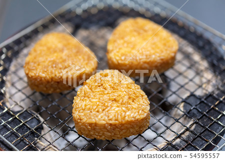 Grilled rice ball, rice ball, grilled rice ball _bbq, BBQ, barbecue, seven wheels, charcoal, bincho charcoal 54595557