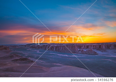 Gobi morning and morning 54598276