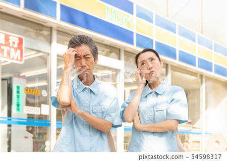 Convenience Store, worried, worry 54598317