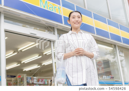 female, females, lady 54598426