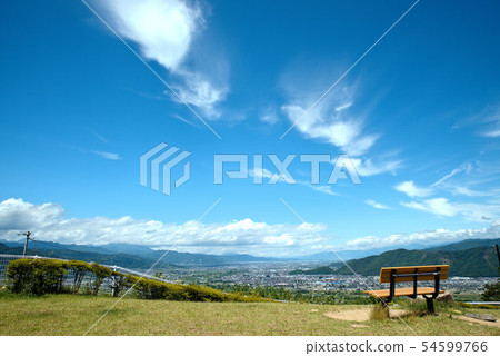 Discard service area 54599766