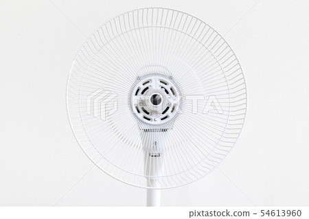 Fan in the middle of disassembly Fan in the middle of disassembly 54613960