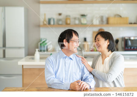中年高級夫婦 中年高級夫婦 54615872