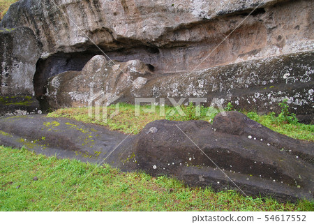 Moai (Chile) at the cutout site of Easter Island Lano Lalac 54617552