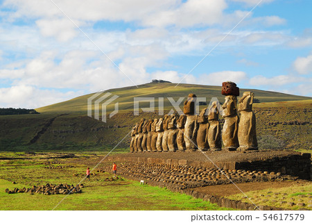 Easter Island Ahu Tongariki's Moai (Chile) 54617579