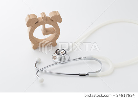 時鐘和聽診器 54617654