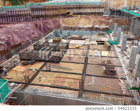 Building structure under construction Building structure under construction 54621535