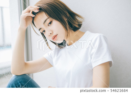 Hairstyle images for young women 54621684