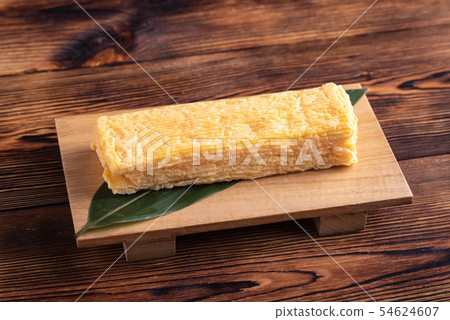 Tamagoyaki, japanese egg molet 54624607