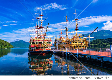 (Kanagawa Prefecture) Sightseeing boat on Lake Ashinoko (Kanagawa Prefecture) Sightseeing boat on Lake Ashinoko 54624916