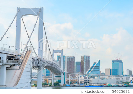 Rainbow Bridge and High-rise Mansion 54625651