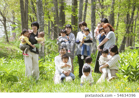 Parent-child excursion Parent-child excursion 54634396