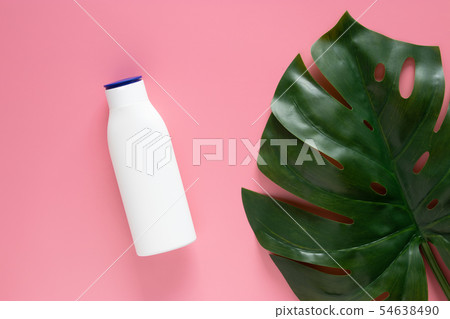 white cosmetic bottle cosmetic nature skincare white cosmetic bottle cosmetic nature skincare 54638490