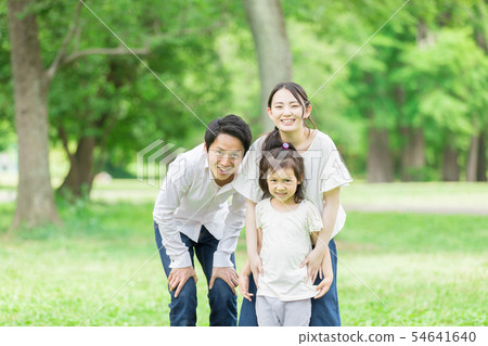 父母和孩子 父母和孩子 54641640