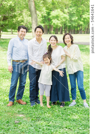 三代家庭形象 三代家庭形象 54641641