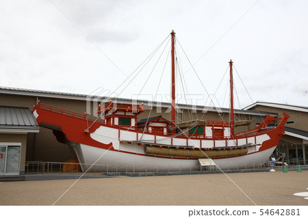 Japanese-tongue ship, Hirajo-miya ruins [Nara city, Nara Prefecture] 54642881