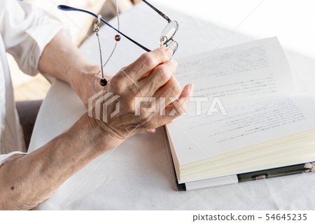 高級閱讀與老花鏡 54645235