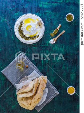 homemade labneh (labaneh) homemade labneh (labaneh) 54647771