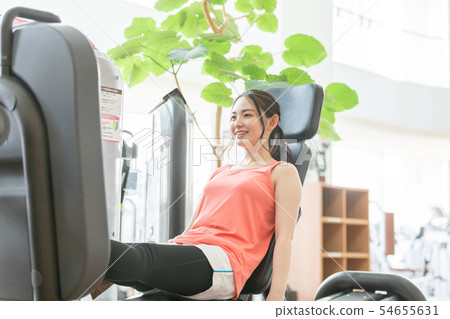 Fitness gym gym woman leg press Fitness gym gym woman leg press 54655631