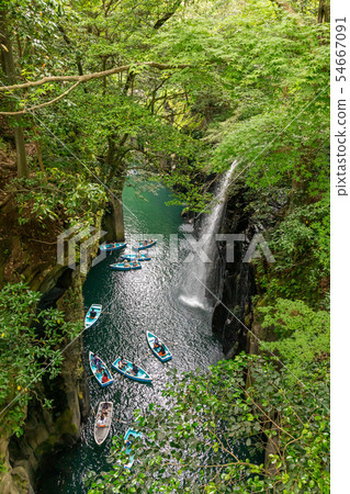 Manain Waterfall Takachiho Gorge Vertical Position 54667091