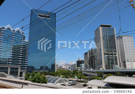 Building in front of the station seen from Kobe Station Home 54668148