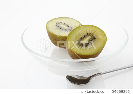 Golden kiwi fruit cross section Golden kiwi fruit cross section 54669205