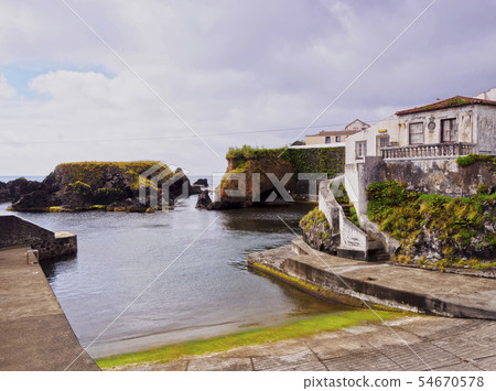 Porto Velho in Santa Cruz das Flores Porto Velho in Santa Cruz das Flores 54670578