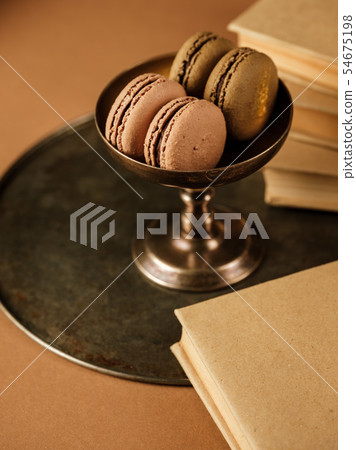 A classic French dessert macaroon 54675198