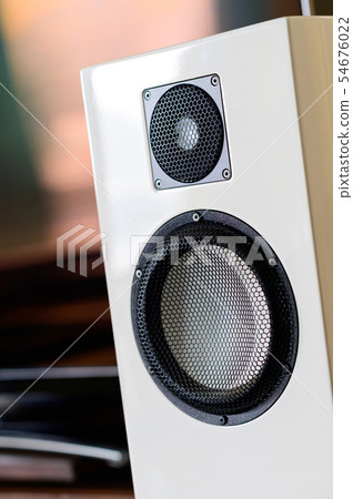 White hifi loud speaker box White hifi loud speaker box 54676022