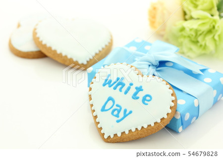 Icing Cookie White Day 54679828